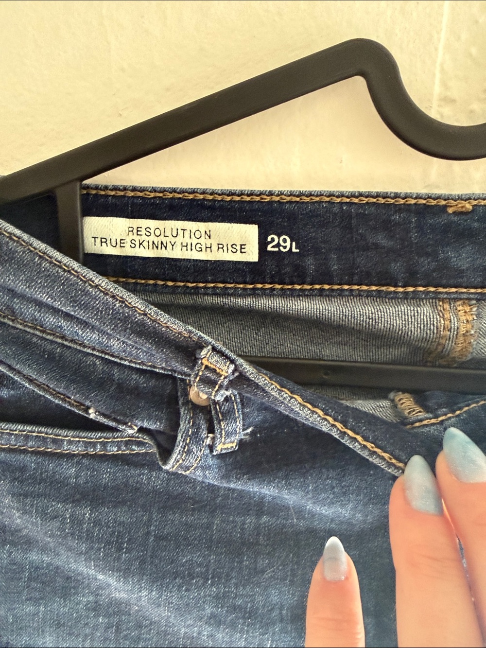 Dark Indigo Distressed Skinny Jeans for Women 29x30 - Picture 2 of 3